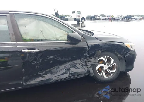 2017 Honda Accord Lx из США, поврежденный, VIN 1HGCR2F32HA226709